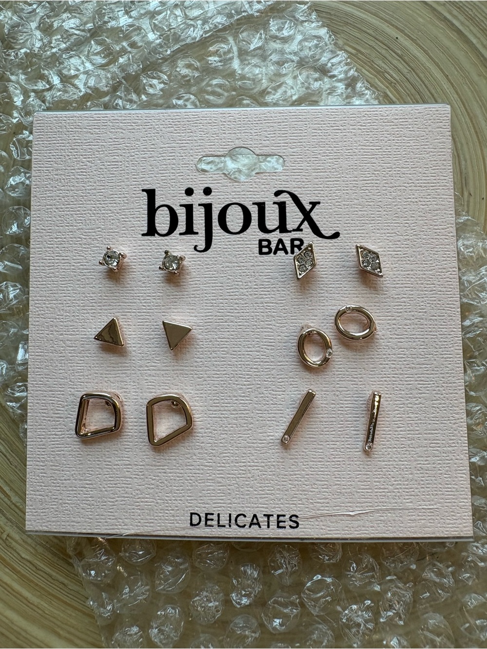 ⭐️ Bijoux Bar Delicate Gold Tone Earring Set